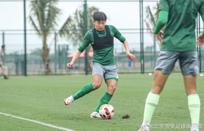 ”她成柯瑞是她的挚友也是一个相当出色的男人。